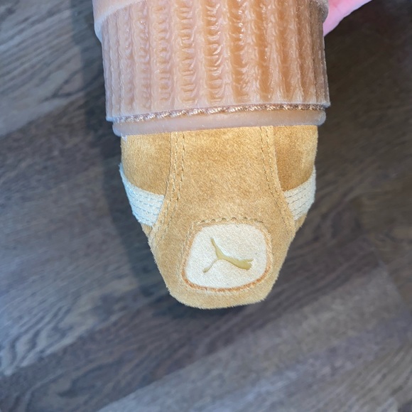 Never Worn - Picture 4 of 4